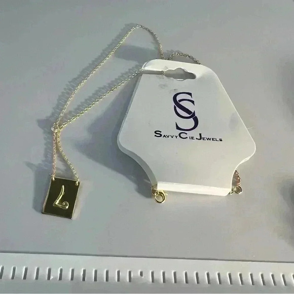 Savvy Cie – 18K Gold Vermeil Script Initial Pendant Necklace - Letter-L - Picture 1 of 5